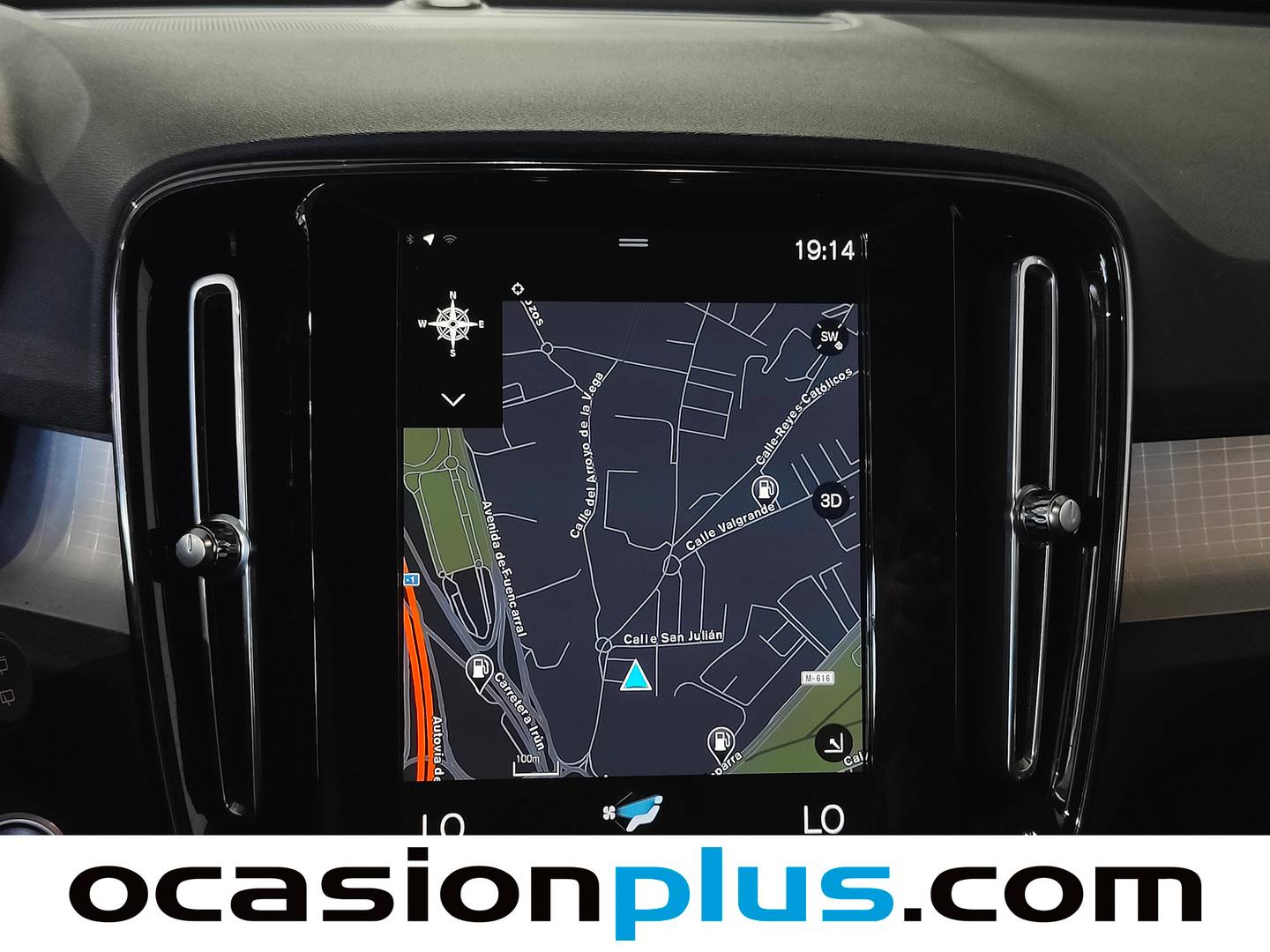 Extras y acabados del Volvo XC40 Volvo XC40 T3 Business Plus (163 CV)