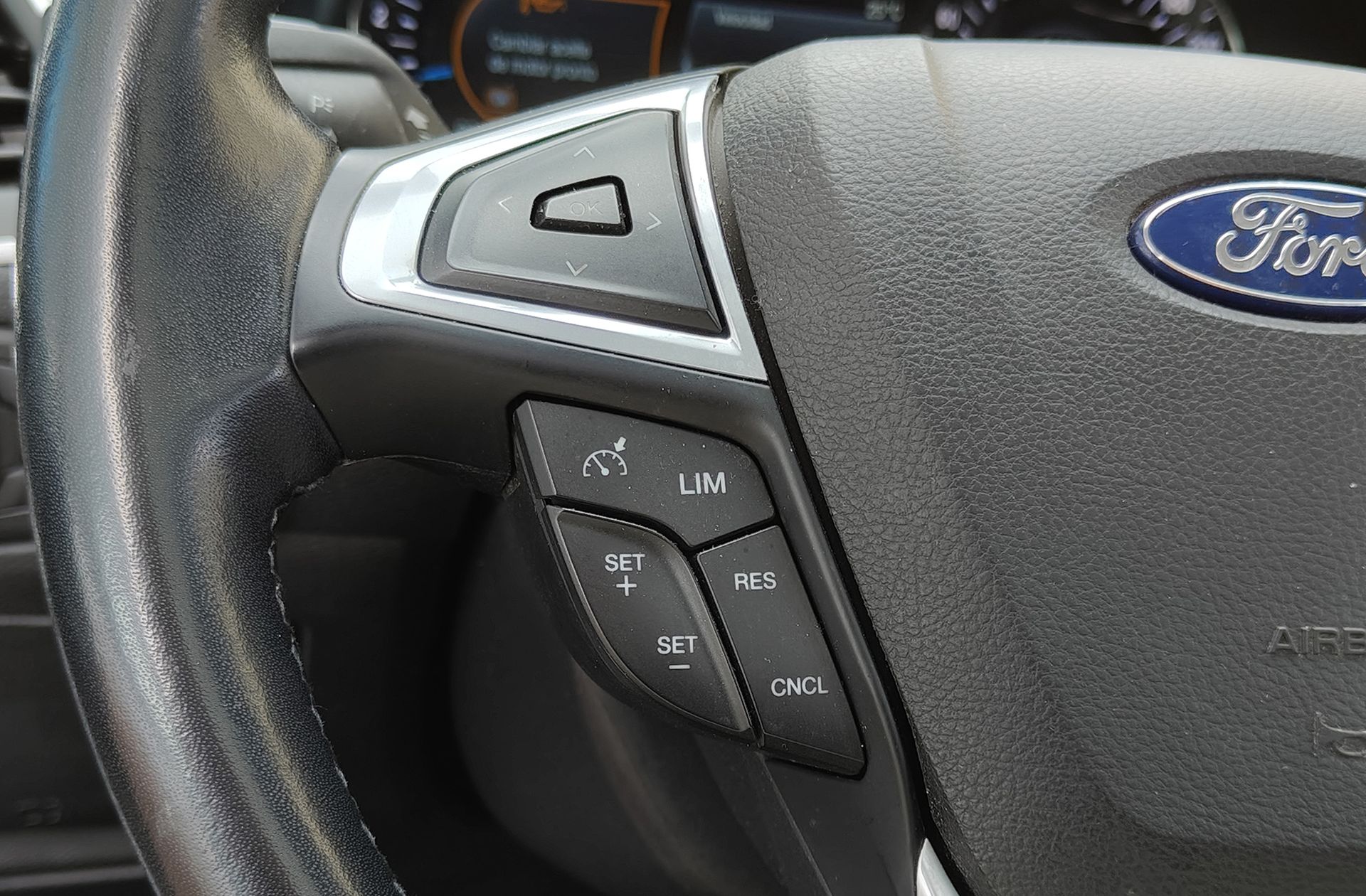 Ford S-Max 1.5 EcoBoost Titanium 7 plazas - foto 32