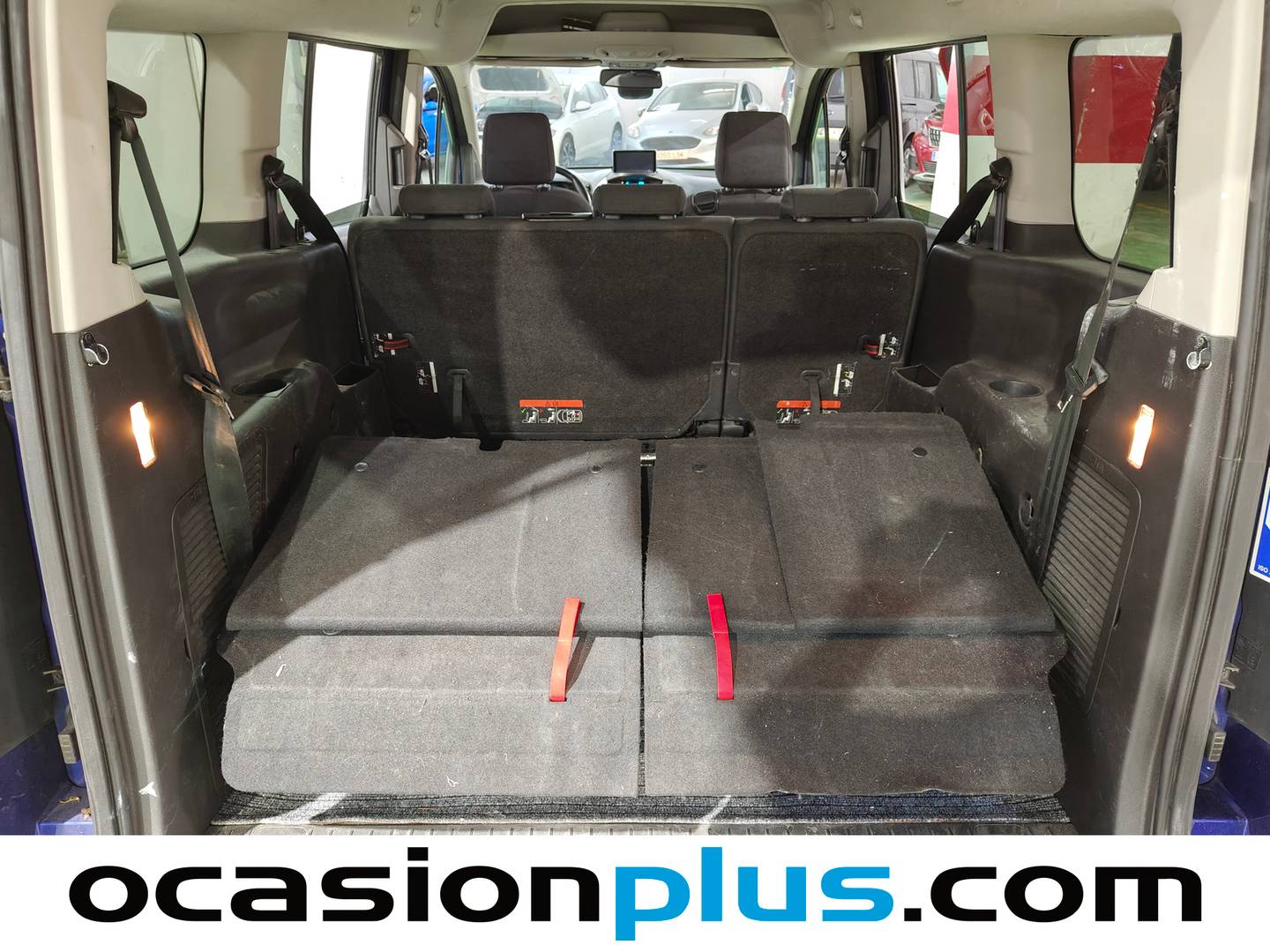 Foto Ford Transit Connect Ford Transit Connect Kombi 1.5 TDCI S&S Trend 230 L2 (120 CV) 7 Plazas siete plazas