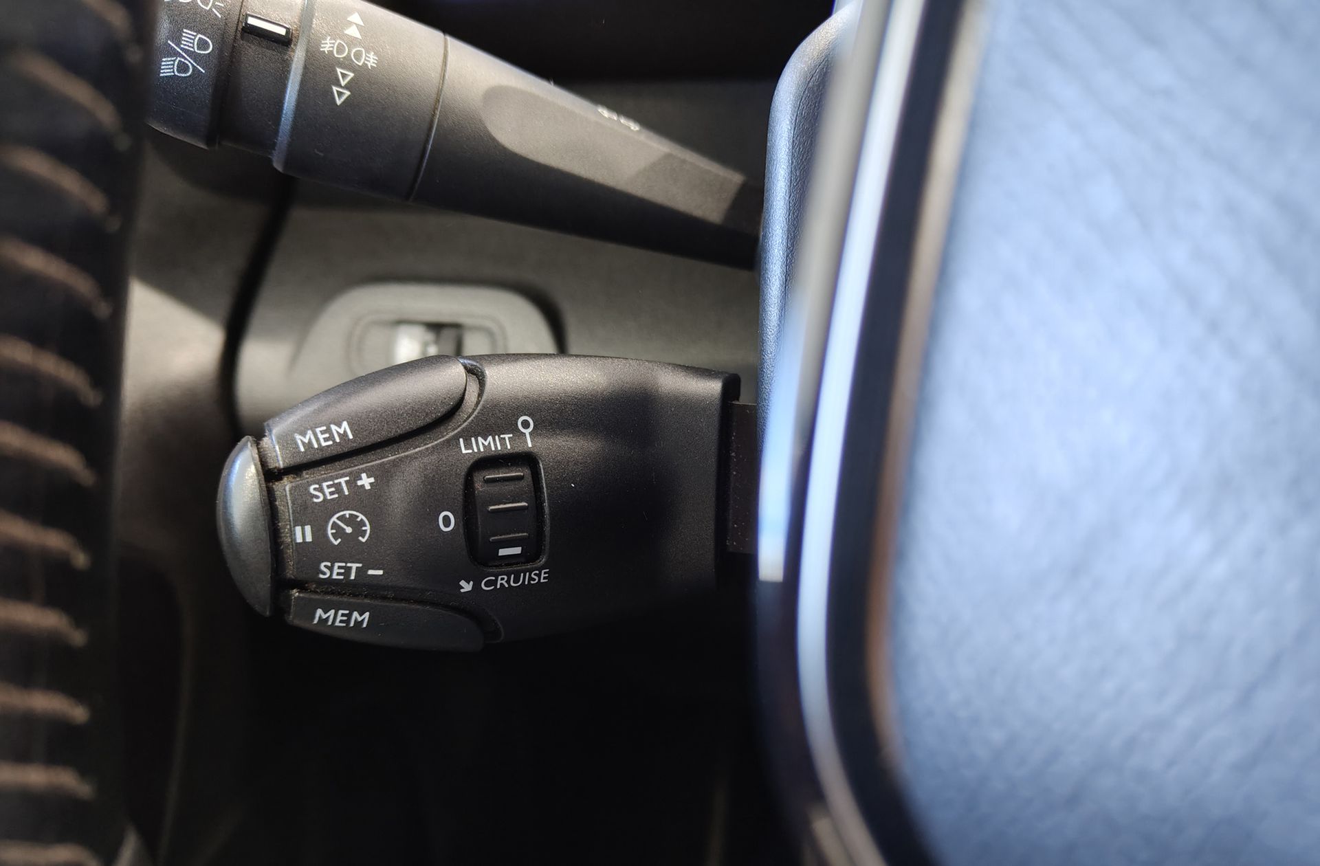 Peugeot Rifter BlueHDi 130 Allure Standard - foto 21