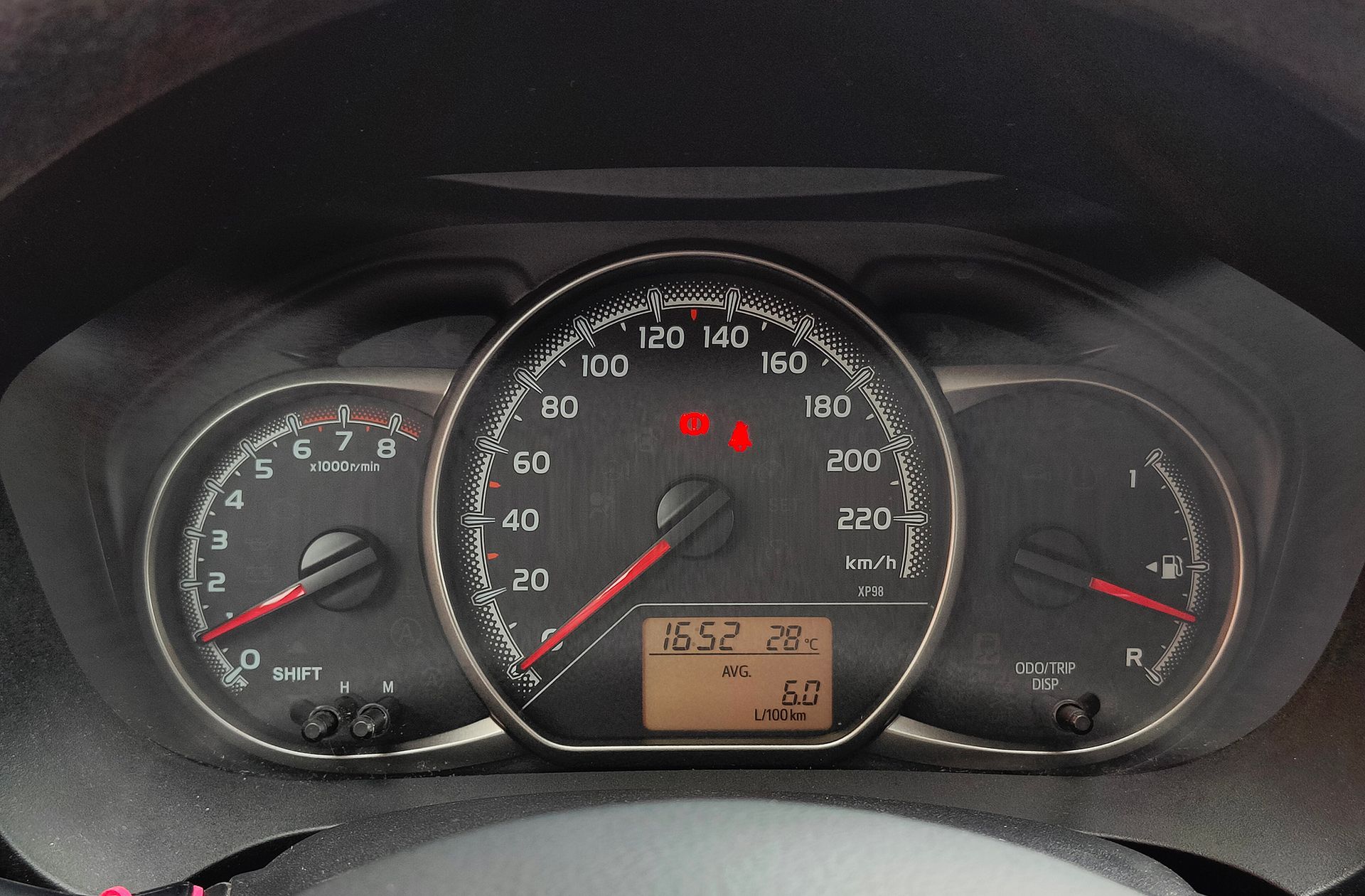 Toyota Yaris 70 Active - foto 18