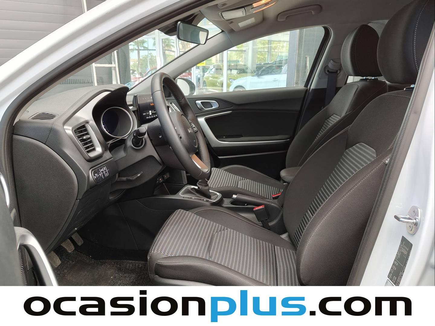 Foto asientos delanteros KIA XCeed KIA XCeed 1.0 T-GDi Drive (100 CV)
