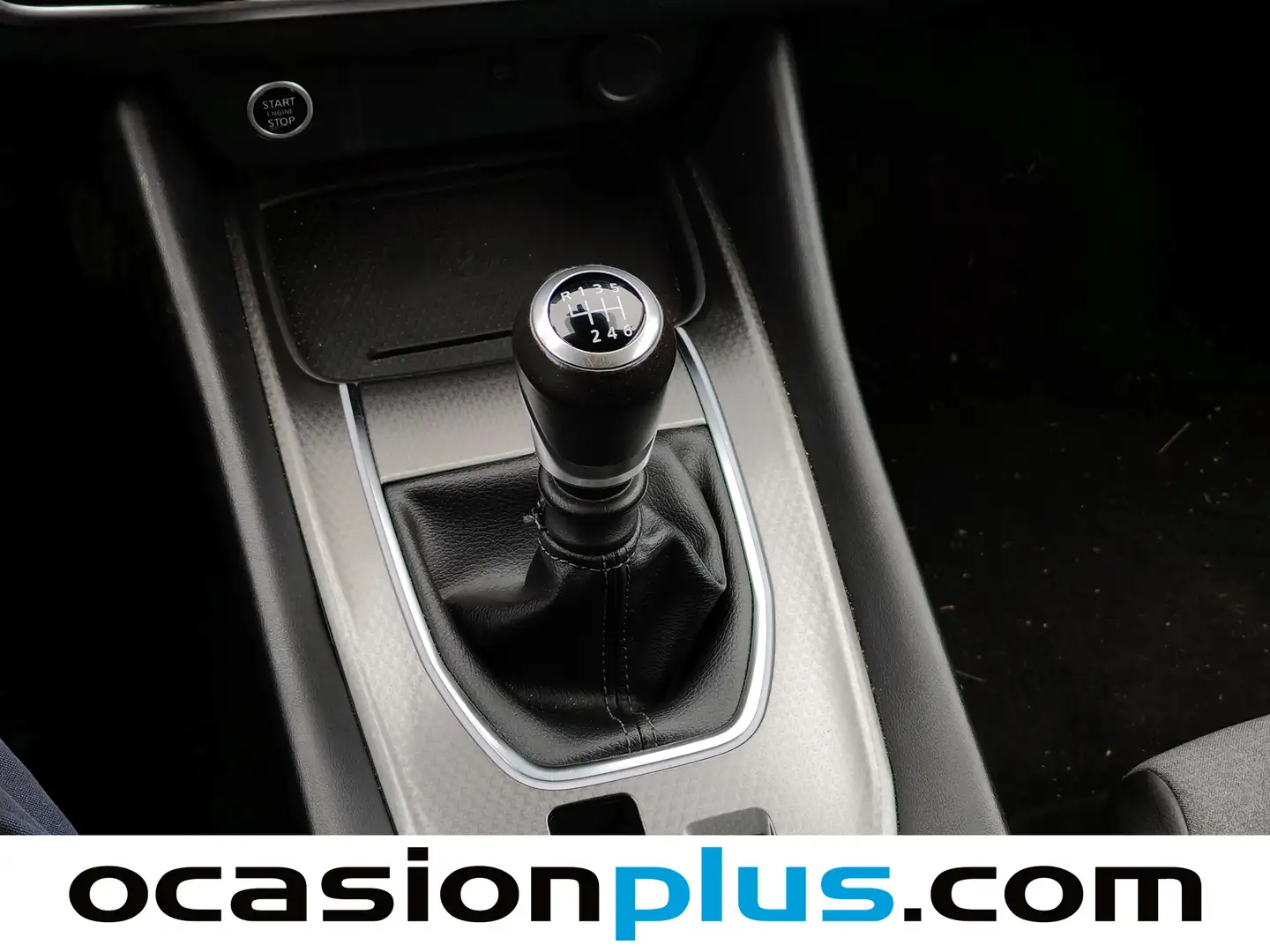 Foto Nissan QASHQAI Nissan Qashqai 140 mHEV N-Connecta 4x2 (140 CV)