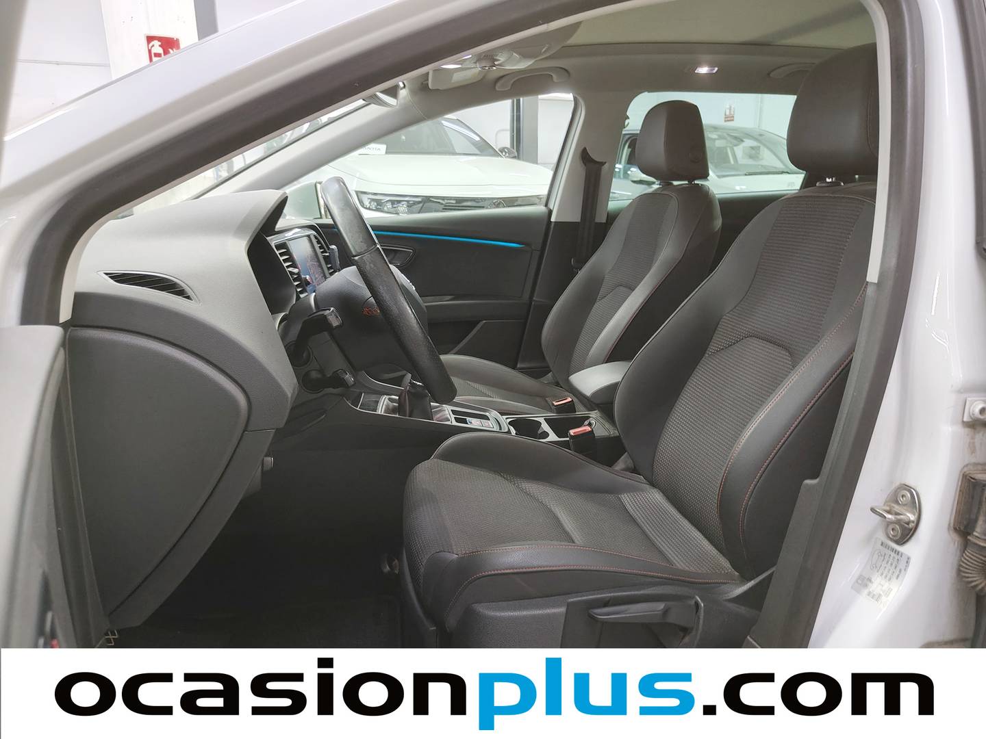 Foto asientos delanteros Seat León Seat León ST 1.4 TSI S&S FR Advanced (125 CV)