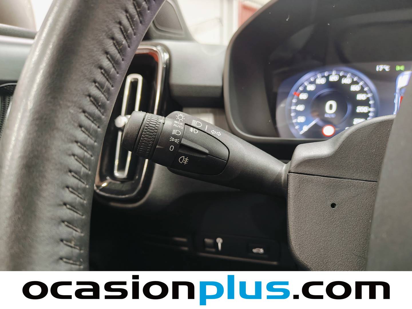 Volvo XC40 Volvo XC40 T4 Business Plus Auto (190 CV) 190cv