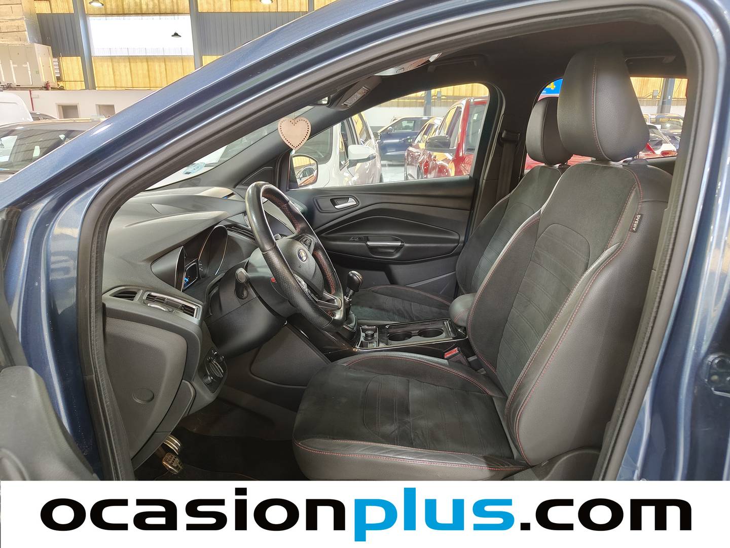 Foto asientos delanteros Ford Kuga Ford Kuga 1.5 EcoBoost ST-Line Limited Edition 4x2 (150 CV)