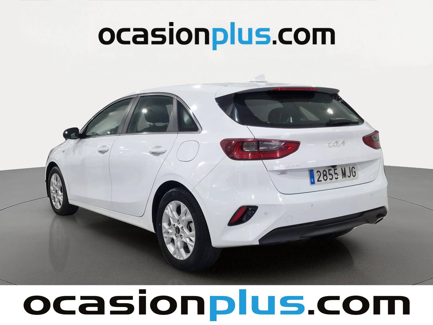 Foto trasera KIA Ceed KIA Ceed 1.6 MHEV iMT Drive (136 CV) izquierda