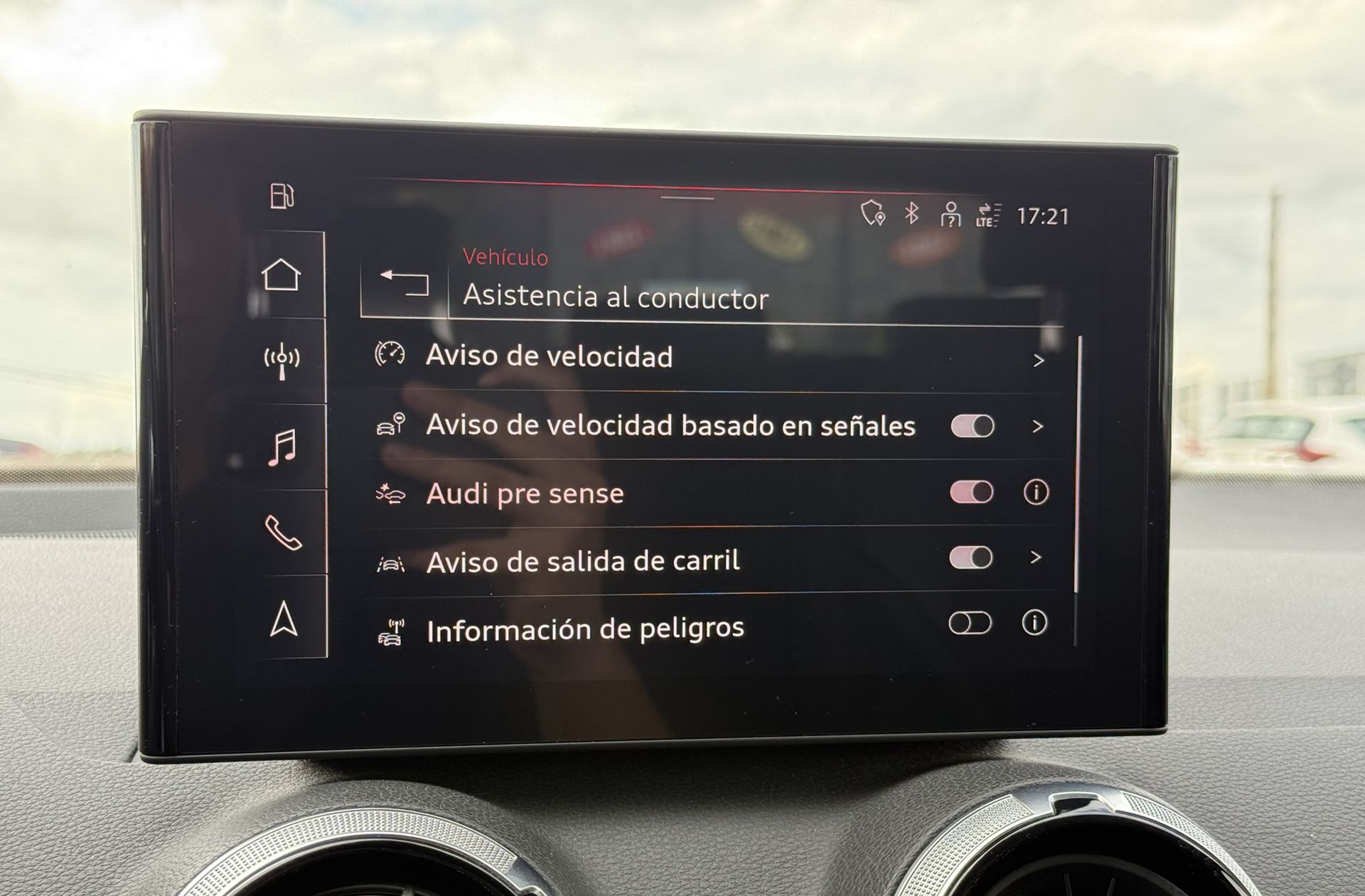 Audi Q2 S line 35 TDI S tronic - foto 35