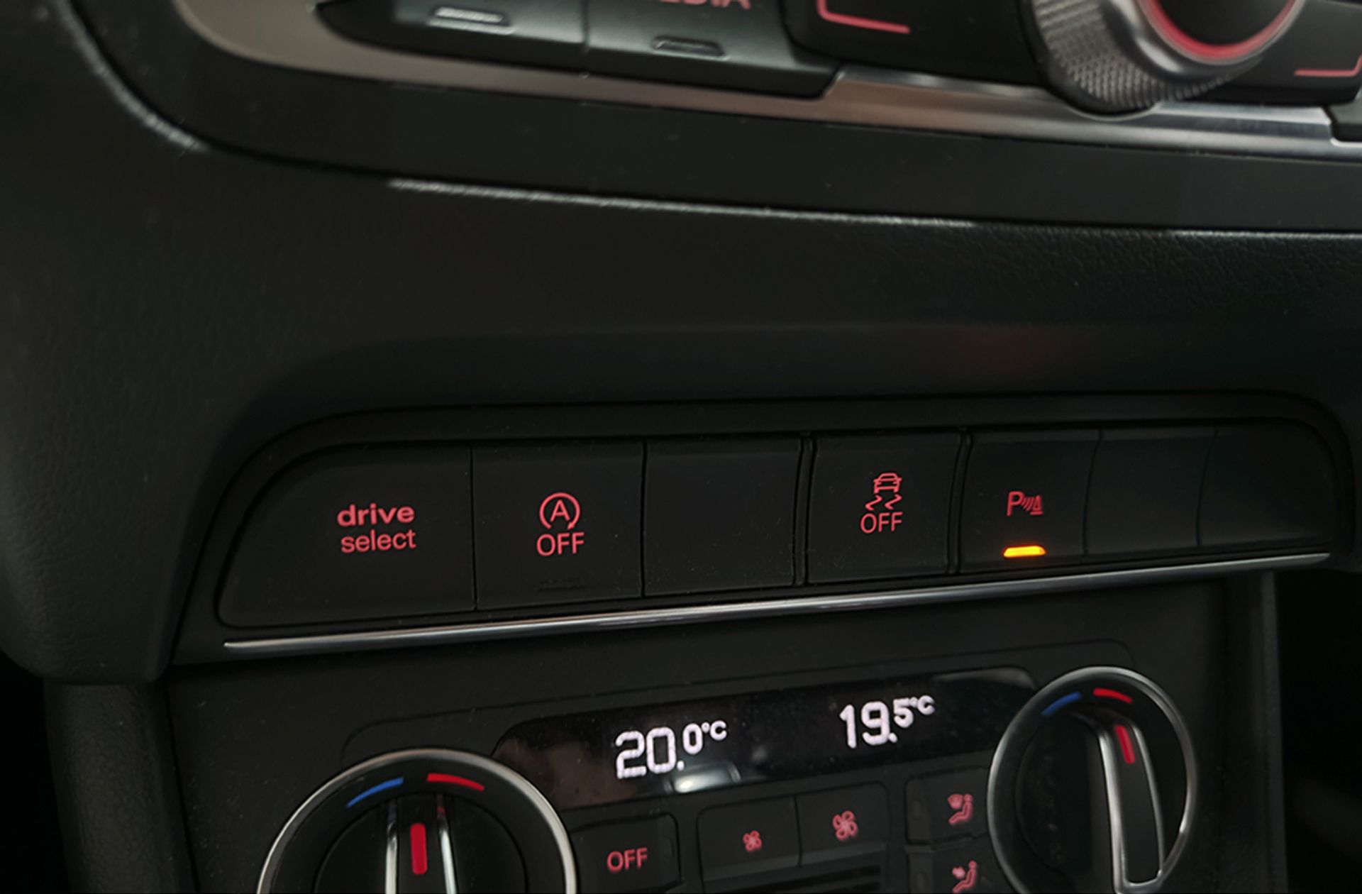 Audi Q3 sport edition 2.0 TDI quattro S tronic - foto 41