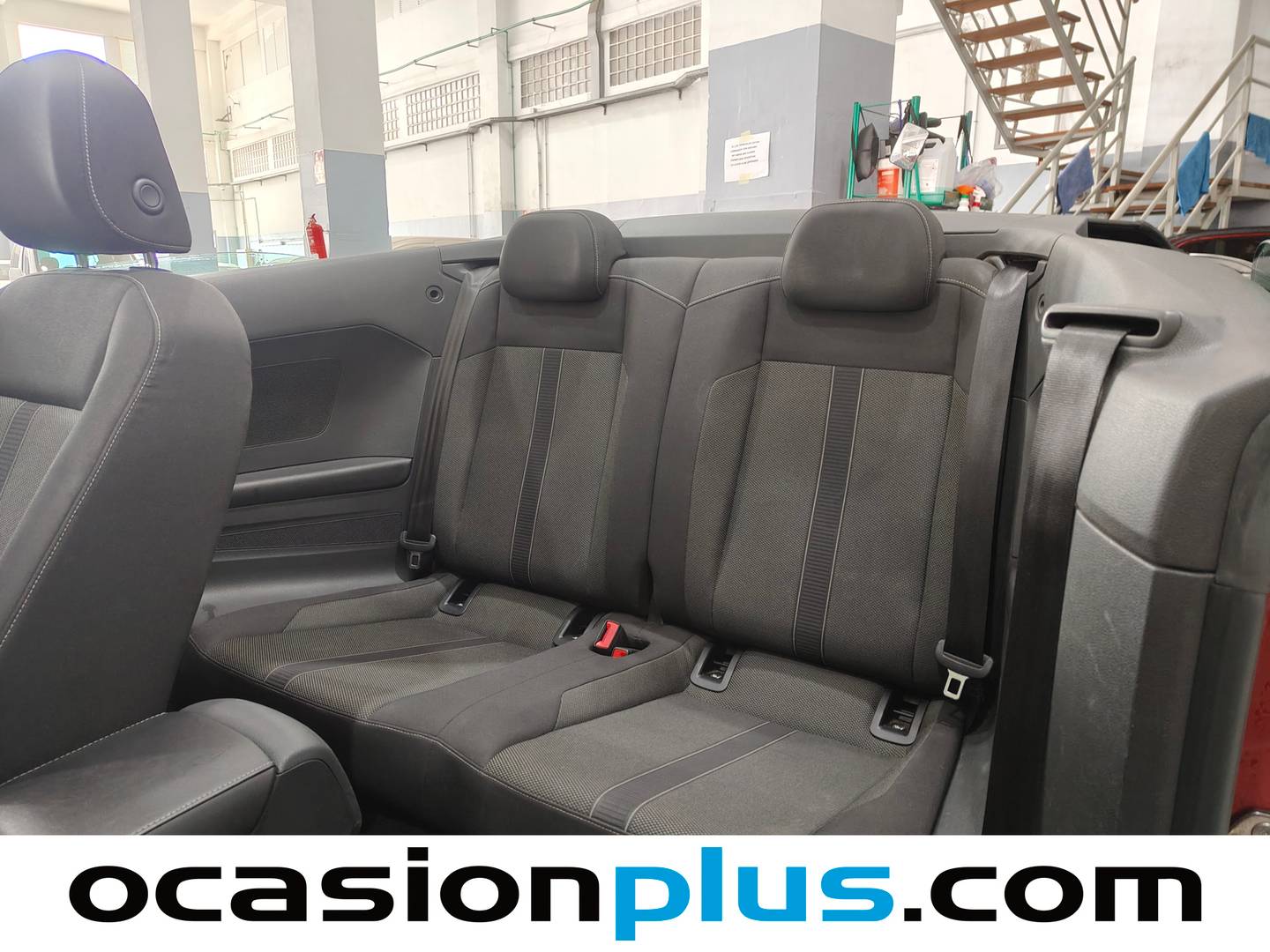Foto asientos traseros Volkswagen T-Roc Volkswagen T-Roc Cabrio Cabrio Style 1.0 TSI (110 CV)