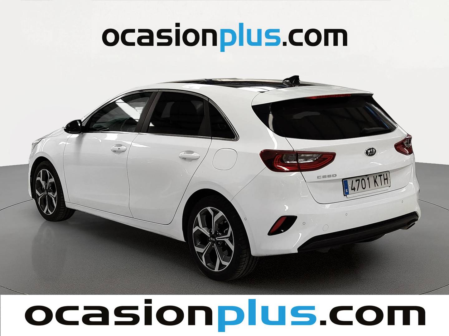 Foto trasera KIA Ceed KIA Ceed 1.4 T-GDi Launch Edition DCT (140 CV) izquierda