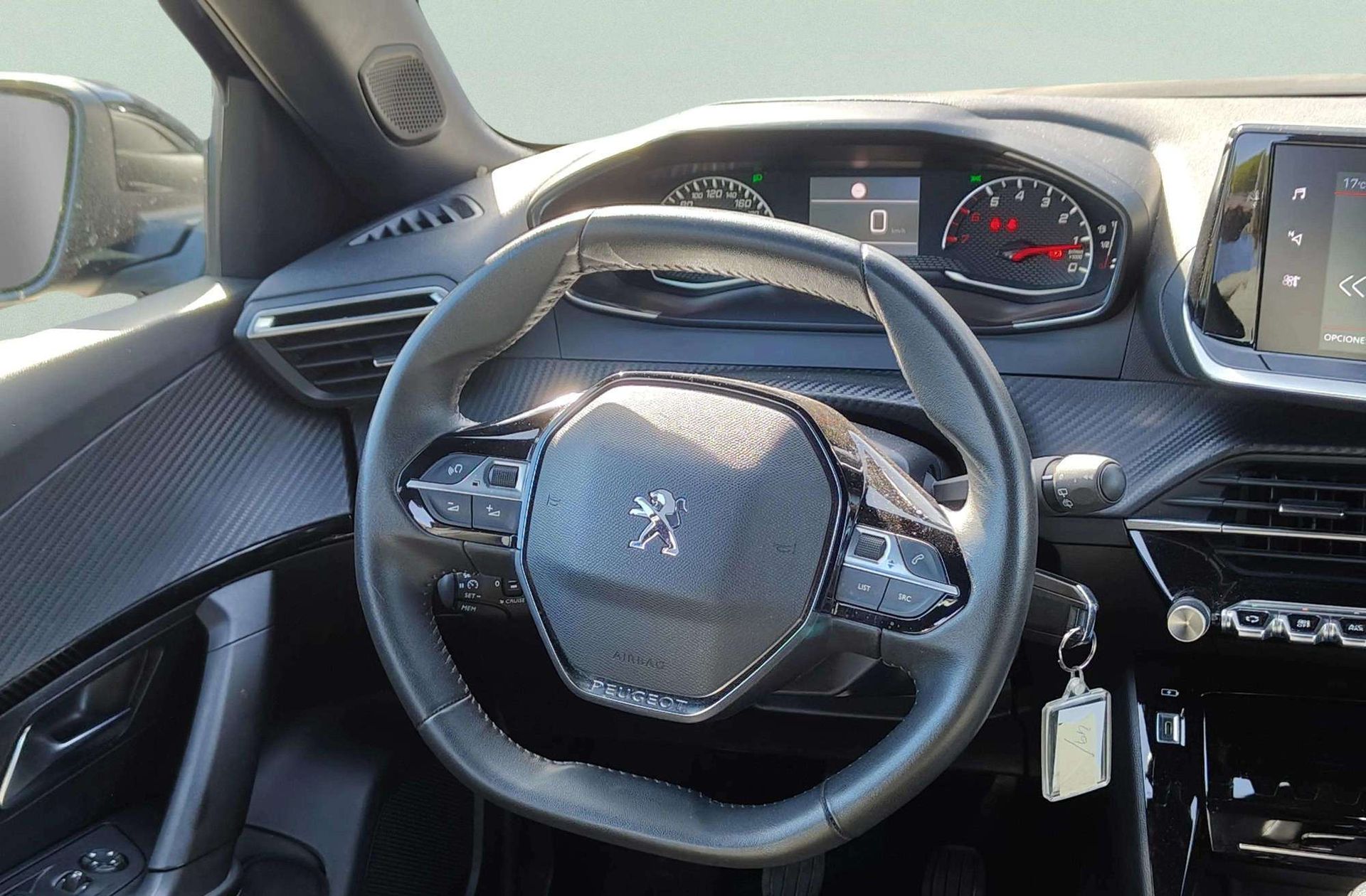 Peugeot 2008 PureTech 100 Allure - foto 23