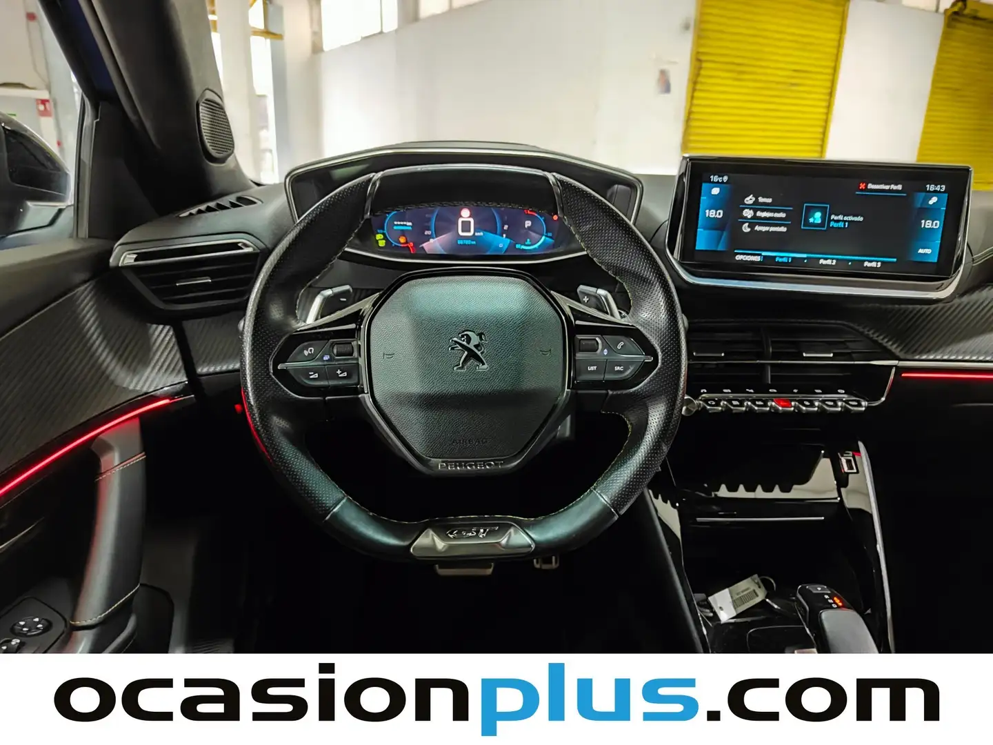 Foto Peugeot 2008 Peugeot 2008 PureTech 130 S&S GT EAT8 (130 CV)