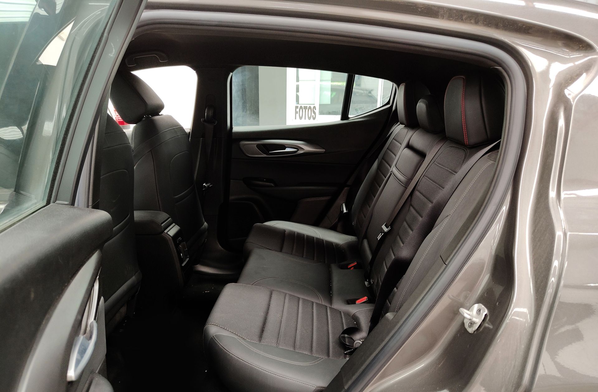 Alfa Romeo Tonale 1.5 MHEV Sprint FWD - foto 11