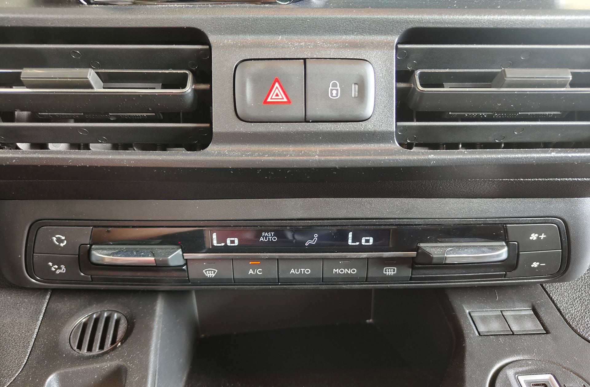 Citroën Berlingo BlueHDi 100 Plus Talla M - foto 30