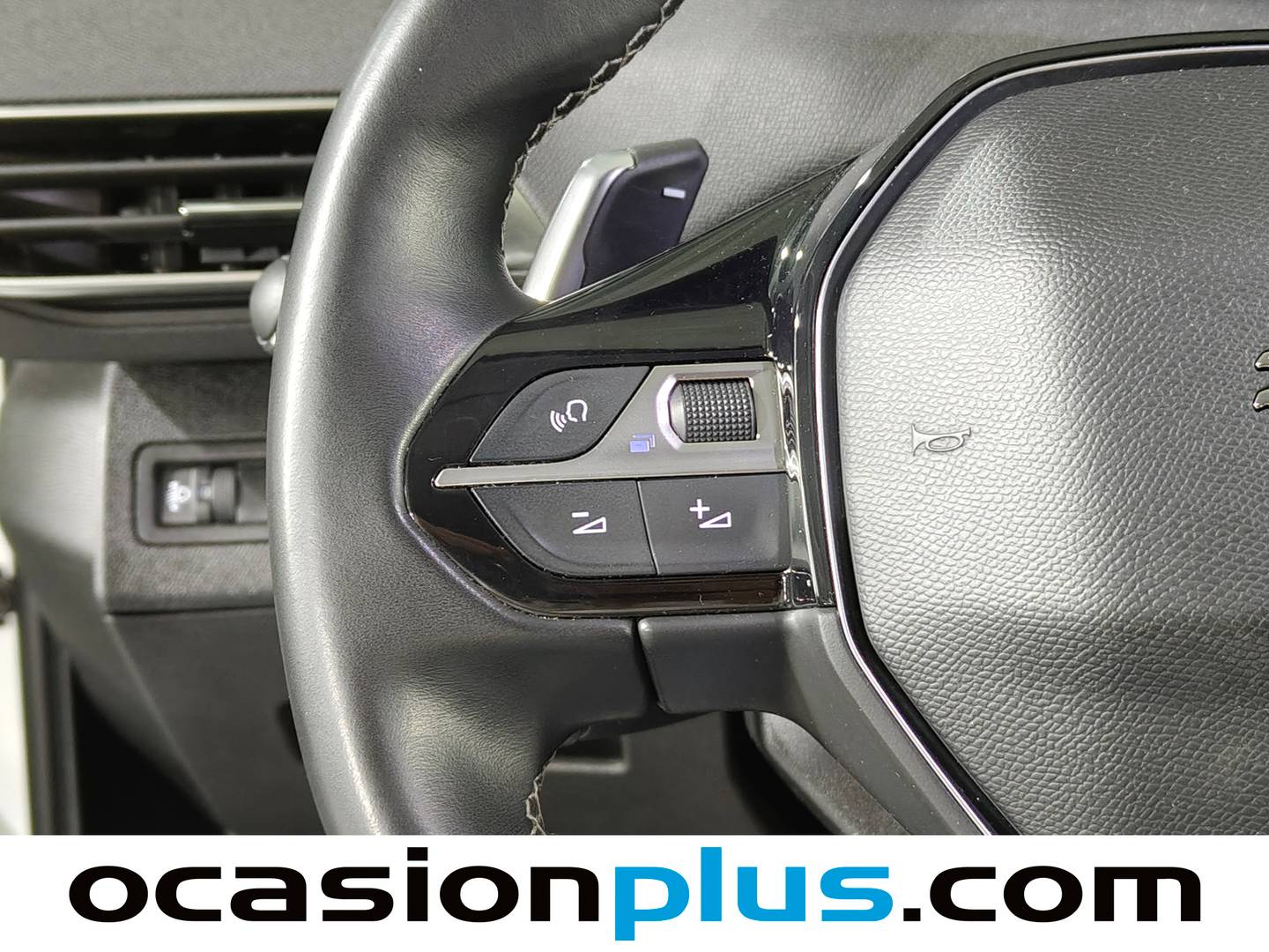 Peugeot 3008 Peugeot 3008 PureTech 130 Allure EAT8 (130 CV) de segunda mano