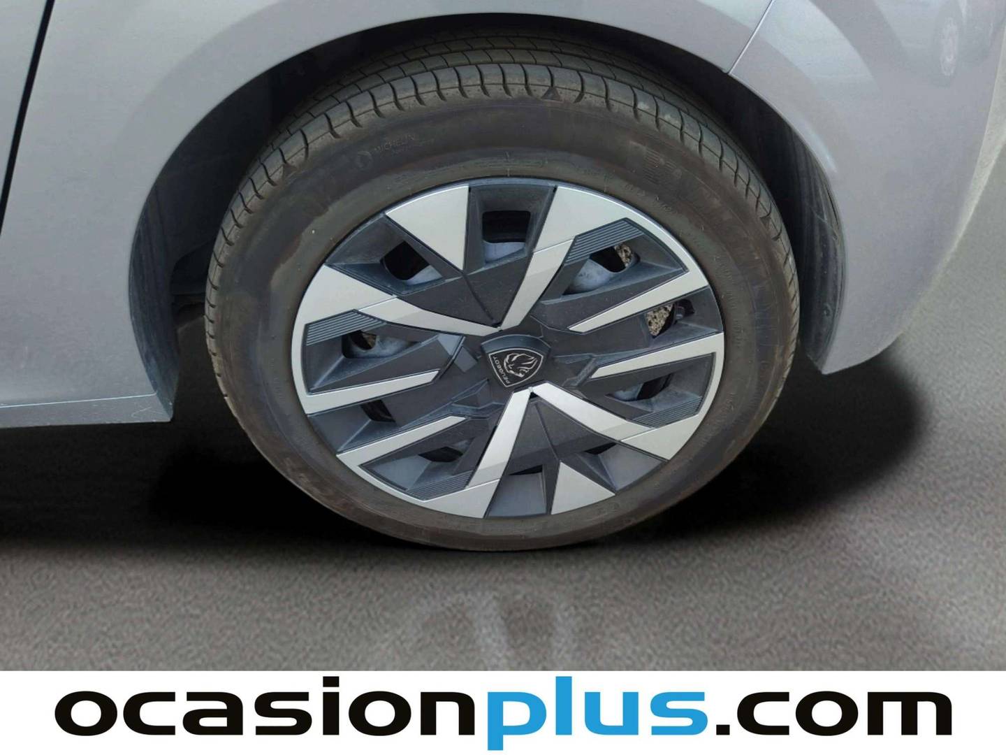 Peugeot 208 Peugeot 208 Style Hybrid 110 eDCS6 (110 CV) km 0