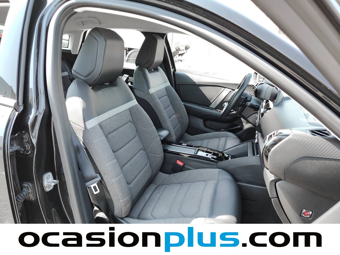 Citroën C4 Citroën C4 PureTech 130 S&S Plus EAT8 (131 CV) gasolina