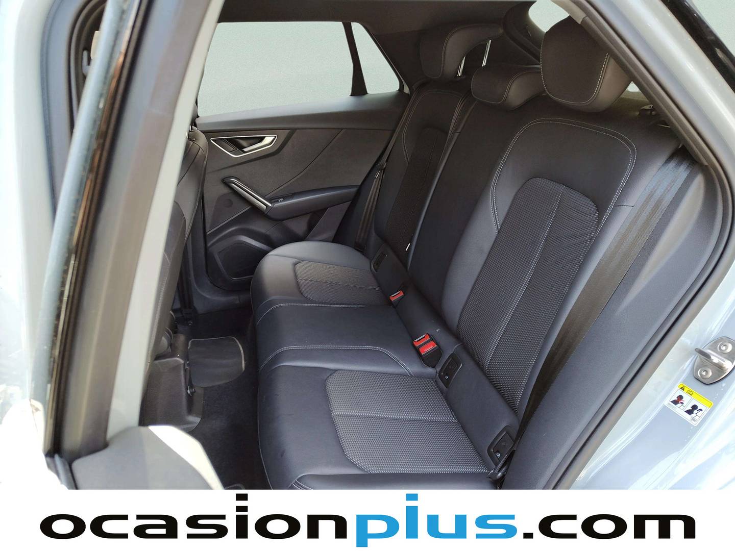Foto asientos traseros Audi Q2 Audi Q2 Black line 30 TFSI (116 CV)