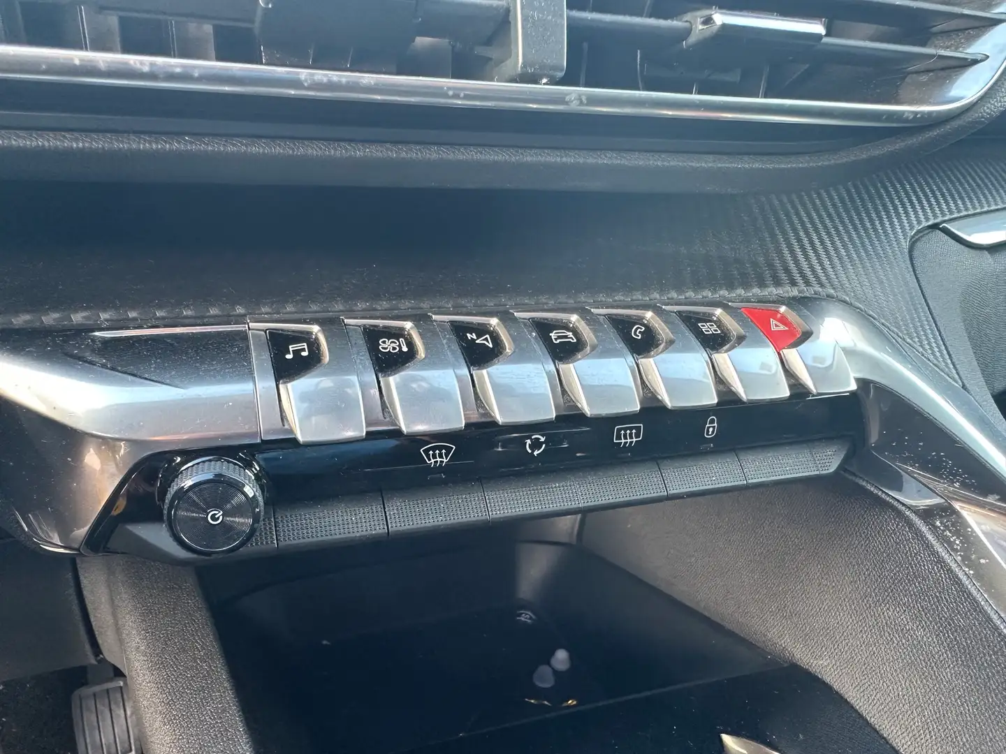 Foto Peugeot 5008 Peugeot 5008 BlueHDI 130 Active S&S 7Plazas (130 CV)