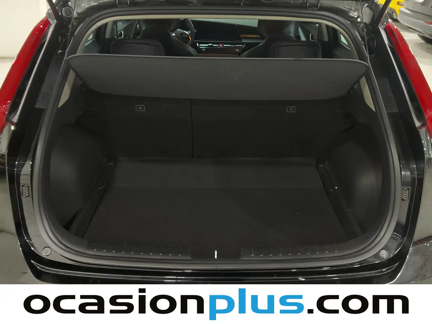 Foto KIA Niro Kia Niro 1.6 GDi HEV Drive  (141 CV)