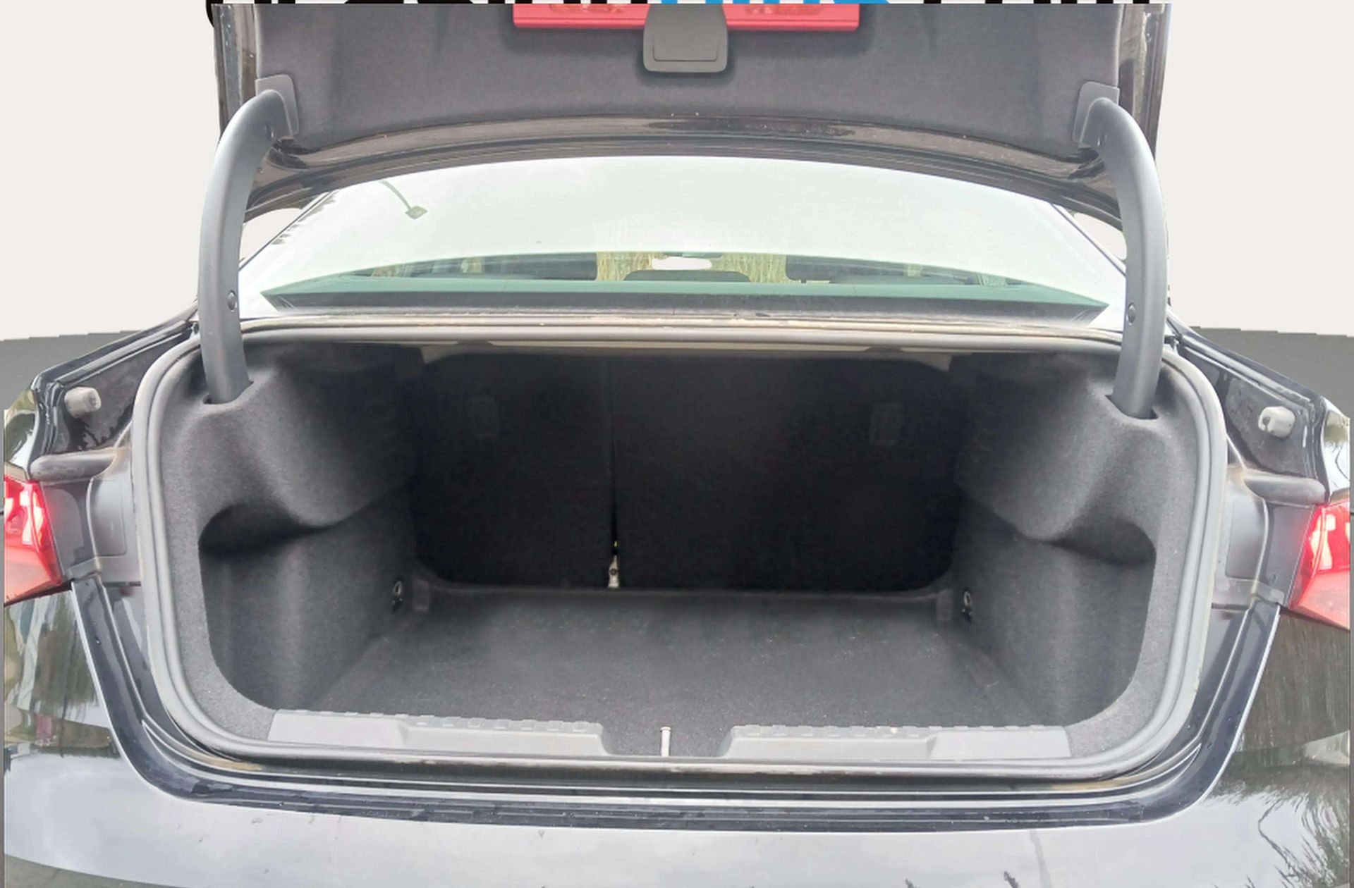 Audi A3 Sedan Sedan Advanced 35 TDI S tronic - foto 12