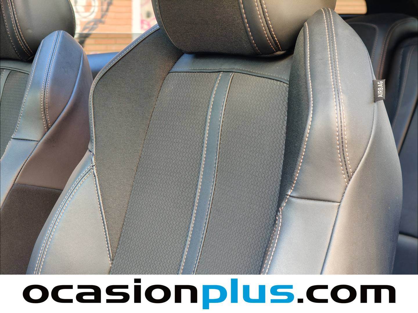 Foto Peugeot 3008 Peugeot 3008 PureTech 130 S&S GT EAT8 (130 CV)