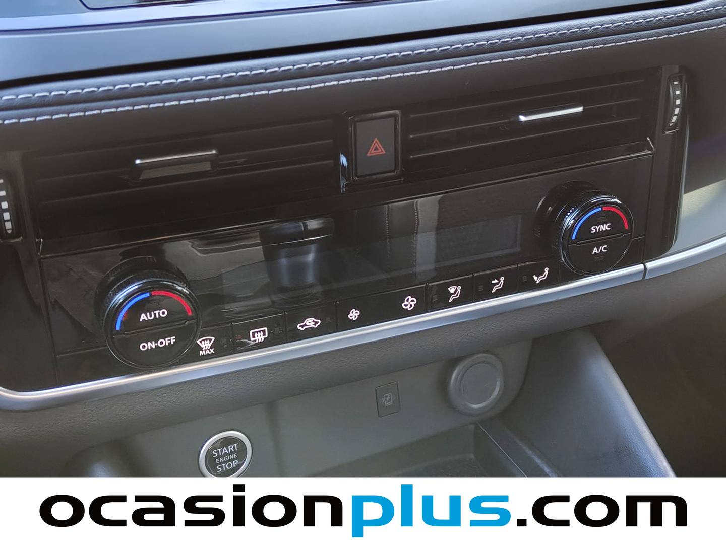 Foto Nissan QASHQAI Nissan Qashqai DIG-T 140 N-Connecta (140 CV)