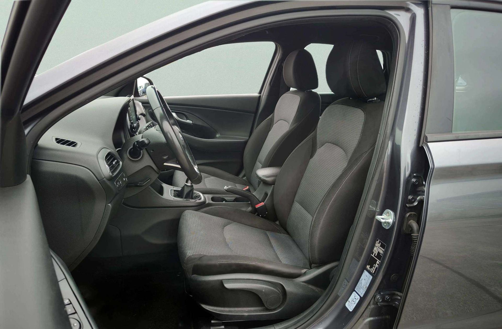 Hyundai i30 CW 1.6 CRDi Klass - foto 11