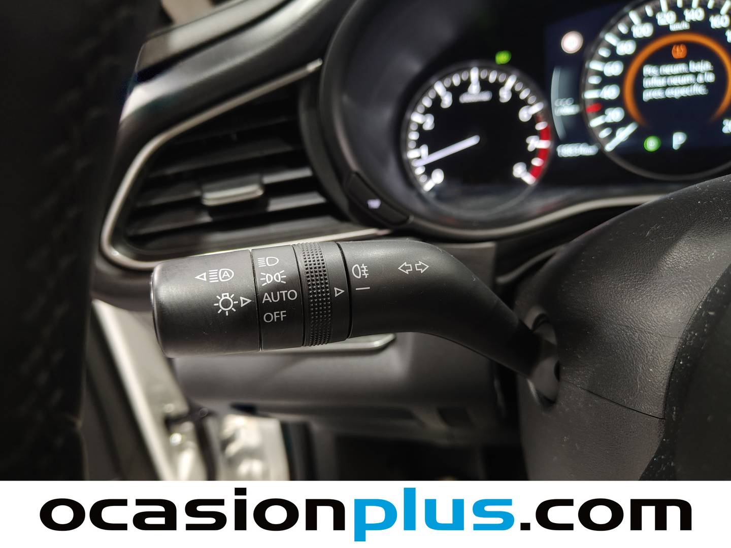 Foto Mazda CX-30 Mazda CX-30 2.5 e-Skyactive G MHEV Prime-Line AT (140 CV)