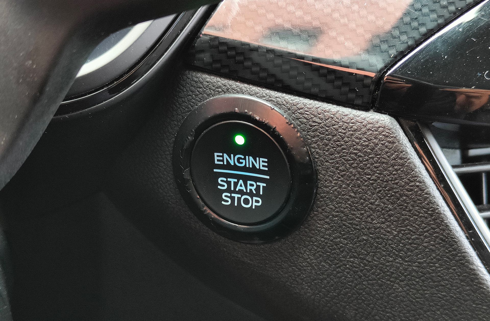 Ford Kuga 1.5 EcoBlue ST-Line - foto 33