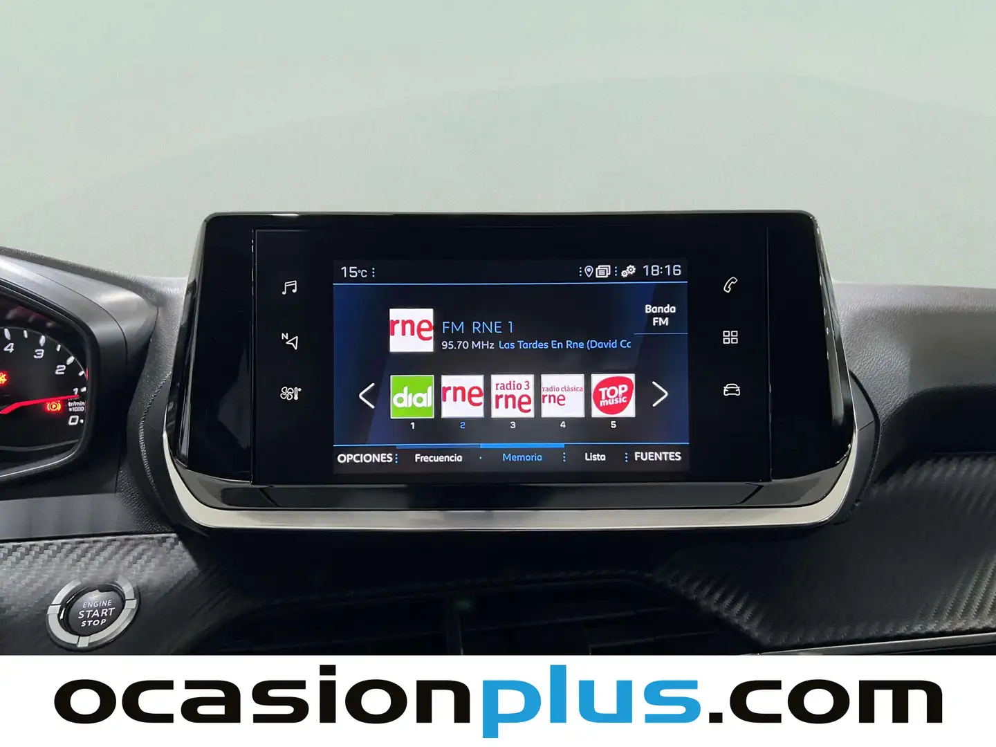 Foto Peugeot 2008 Peugeot 2008 BlueHDi 110 Allure (110 CV)