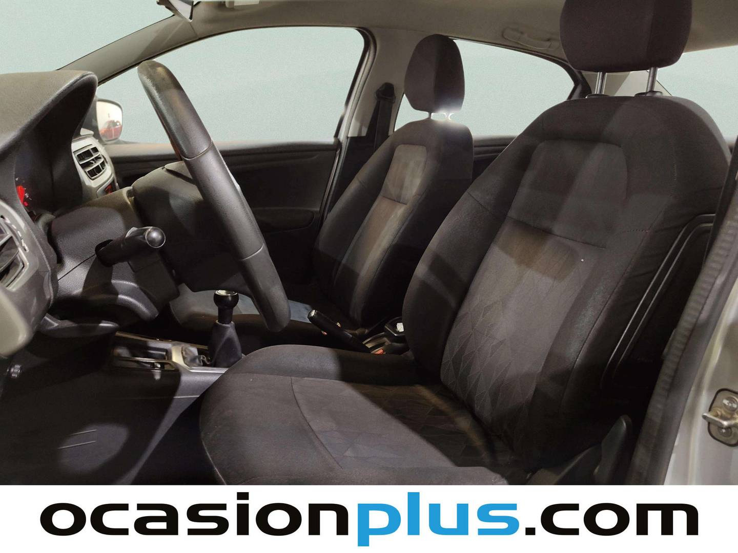 Foto asientos delanteros Citroën C-Elysée Citroën C-Elysee PureTech 72 Seduction (72 CV)