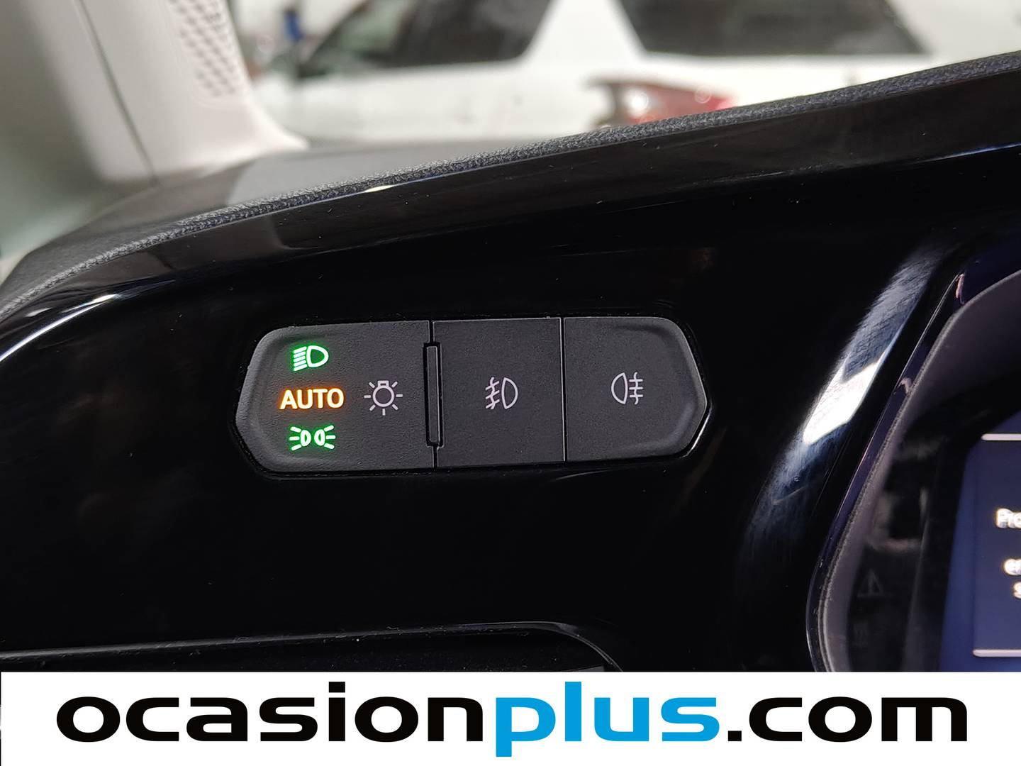 Foto Ford Grand Tourneo Connect Ford Grand Tourneo Connect 2.0 Ecoblue Titanium Auto (122 CV) 7 Plazas