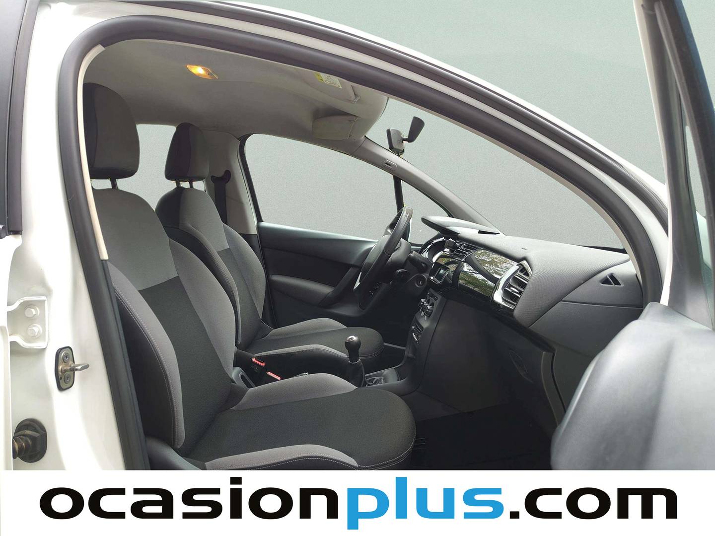 Citroën C3 Citroën C3 PureTech 82 Tonic (82 CV) gasolina