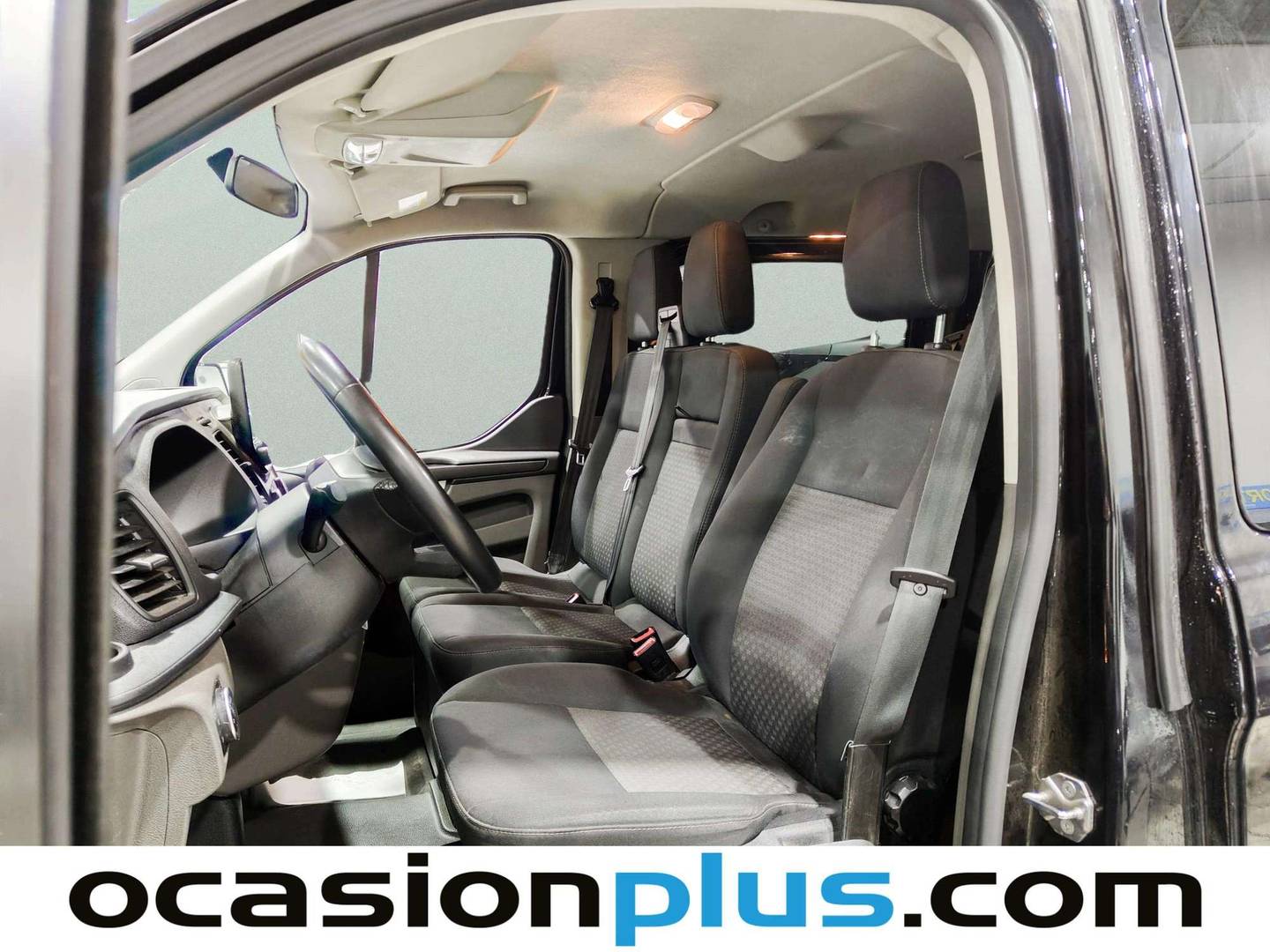 Foto Ford Transit Custom Ford Transit Custom Kombi 2.0 TDCI 320 L1 Trend (130 CV)