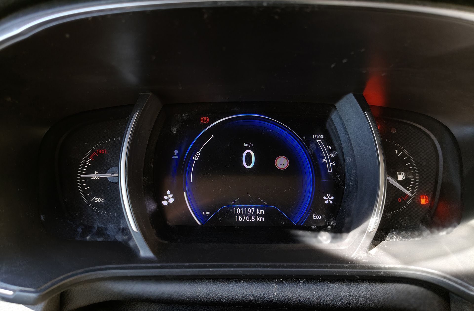 Renault Mégane GT Line TCe GPF - foto 27