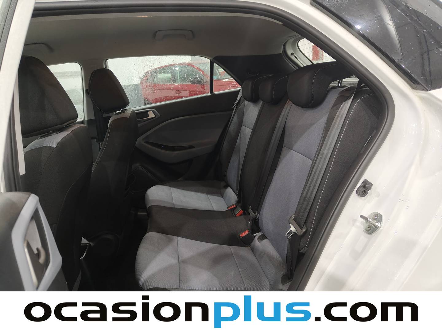 Foto asientos traseros Hyundai i20 Hyundai i20 1.2 MPI Link (84 CV)