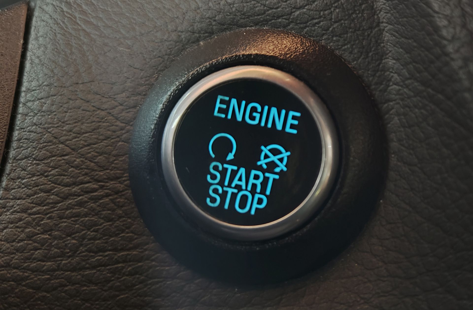 Ford Focus 1.0 EcoBoost ST-Line - foto 29