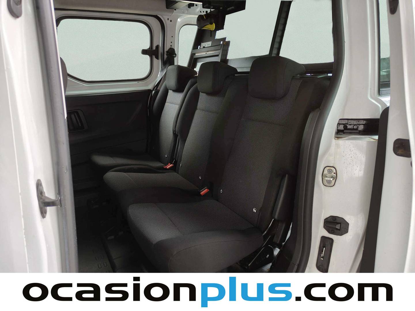 Foto asientos traseros Peugeot Partner Peugeot Partner Furgon BlueHDi 130 DC Dangel Standard 4X4 (130 CV)