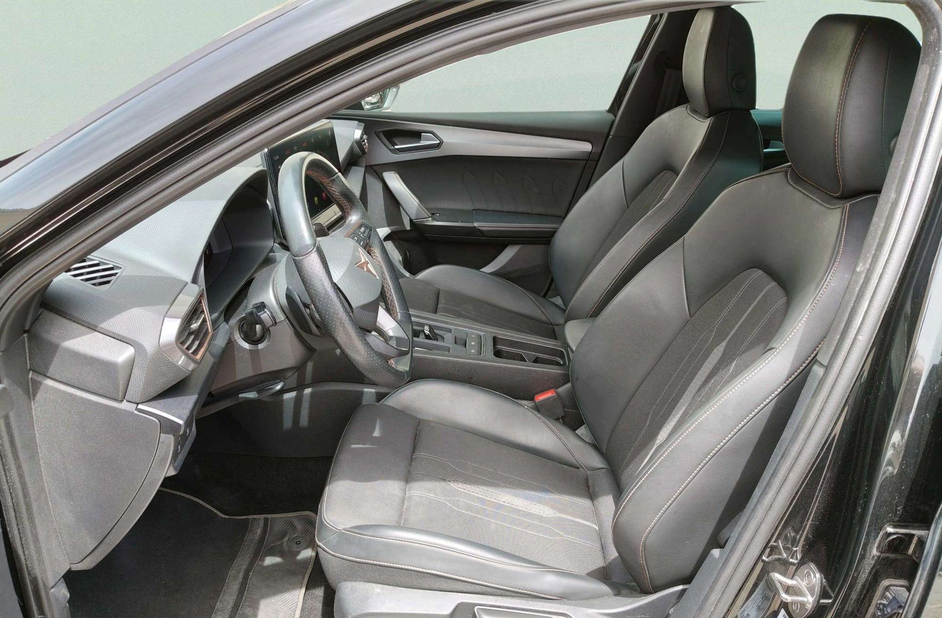 Cupra León Sportstourer 1.5 eTSI DSG - foto 13