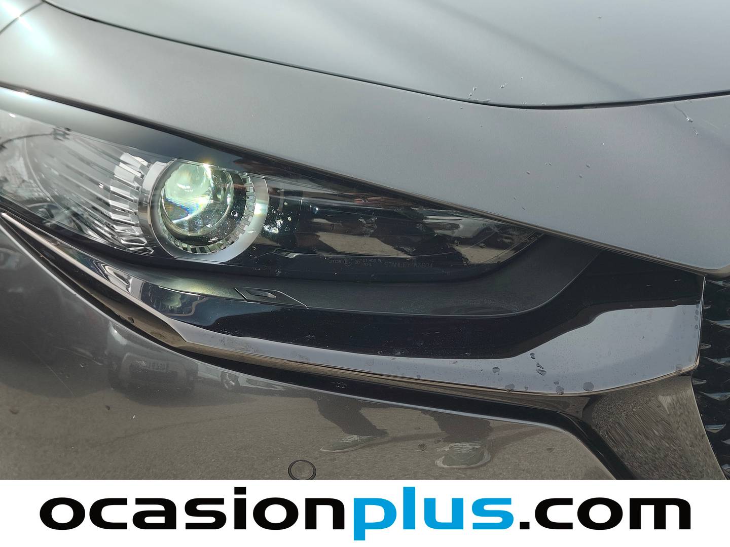 Paquetes del Mazda CX-30 Mazda CX-30 e-SKYACTIV X MHEV Nagisa AT (186 CV)