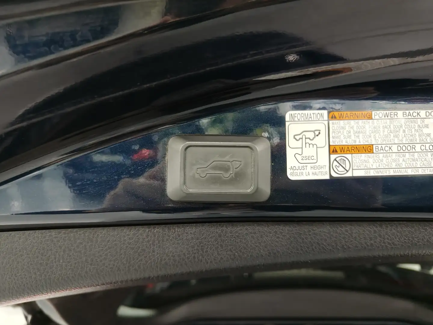 Foto Toyota Rav4 Toyota Rav4 2.5l hybrid Feel! 4WD (197 CV)