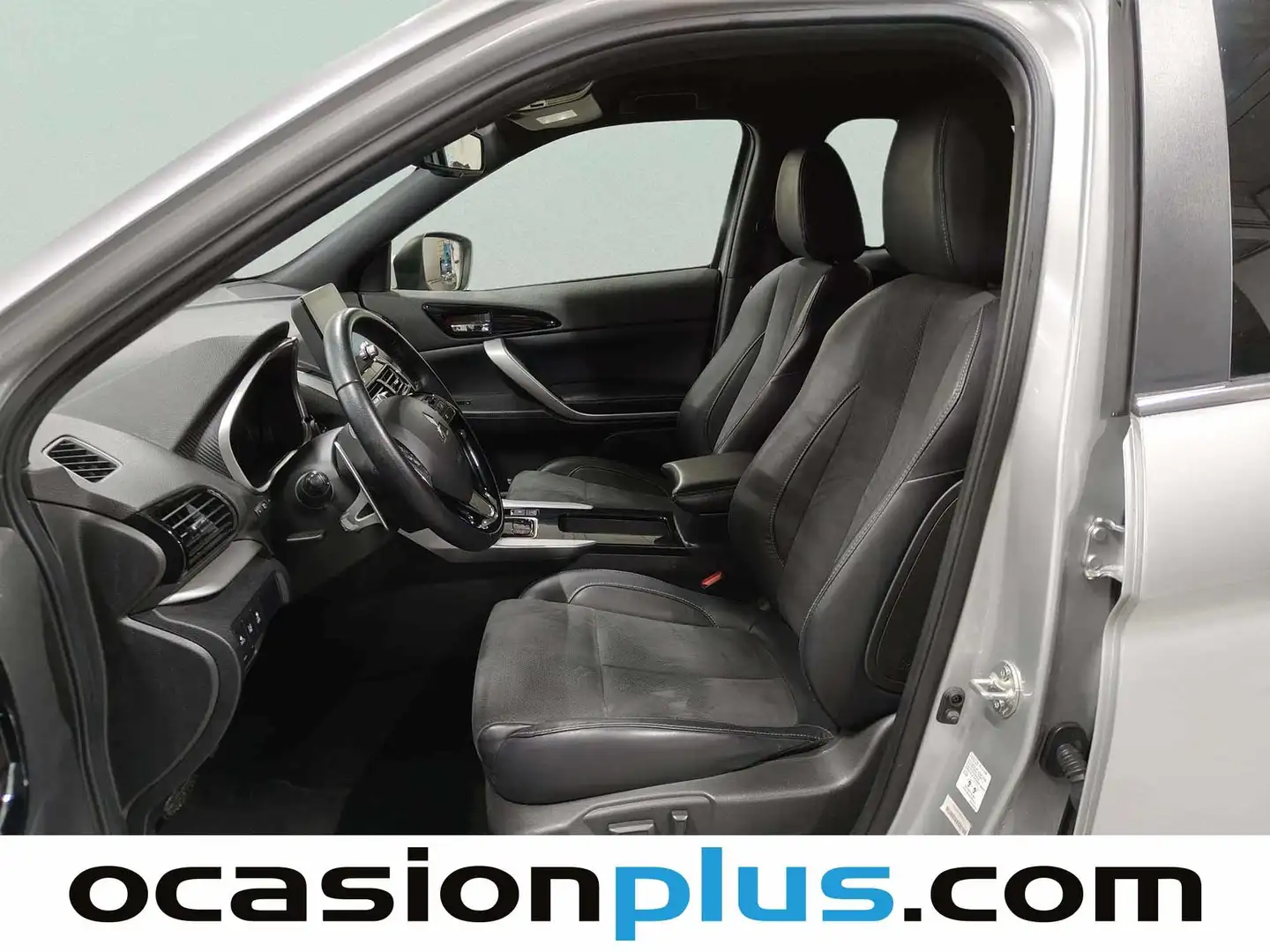 Foto Mitsubishi Eclipse Cross Mitsubishi Eclipse Cross 2.4 PHEV Kaiteki 4WD Auto (188 CV)