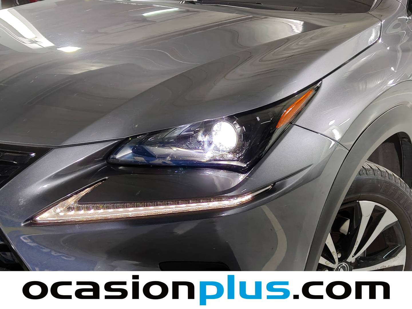 Acabados Lexus NX Lexus NX 300h Premium 2WD (197 CV)