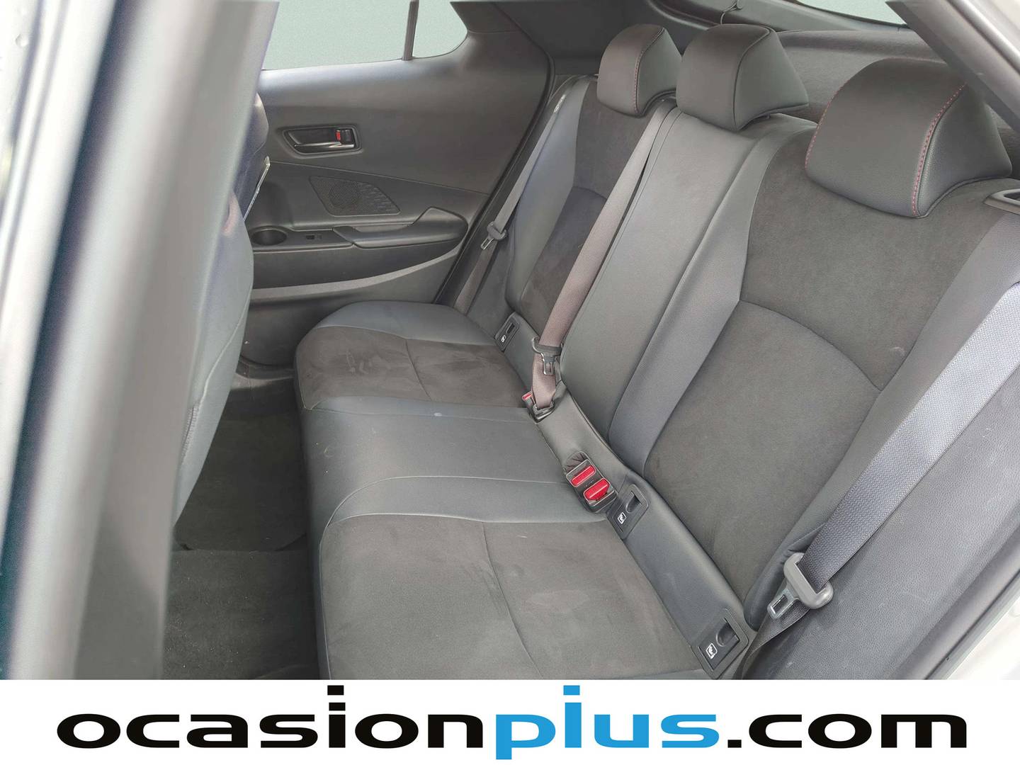 Foto Toyota C-HR Toyota C-HR 200H GR Sport (196 CV)