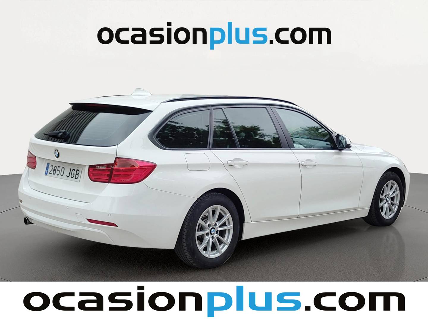 Foto trasera BMW Serie 3 BMW Serie 3 318d Touring (143 CV) Pack M derecha