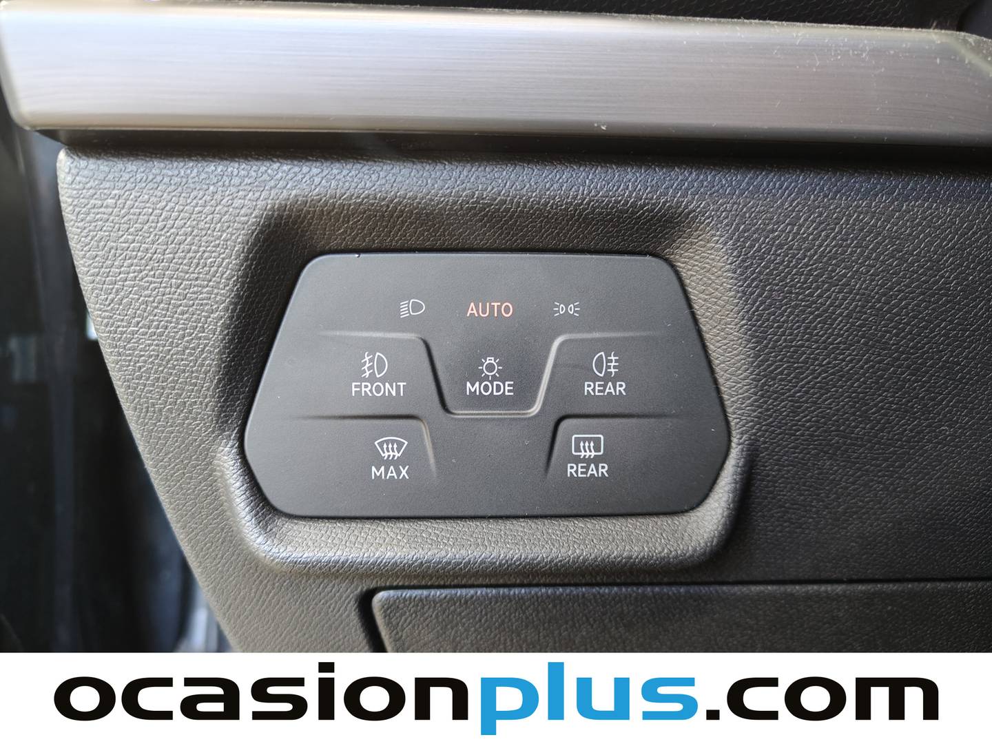 Paquetes del Seat León Seat León 2.0 TDI S&S FR Launch Pack L DSG (150 CV)