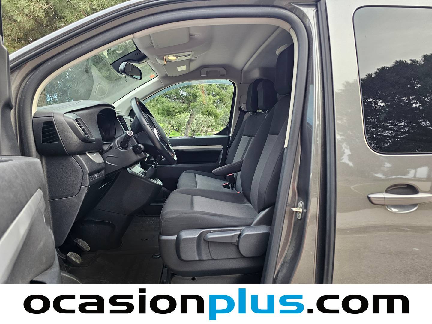 Foto Peugeot Traveller Peugeot Traveller BlueHDi 120 S&S Business Standard (120 CV) 9 PLAZAS