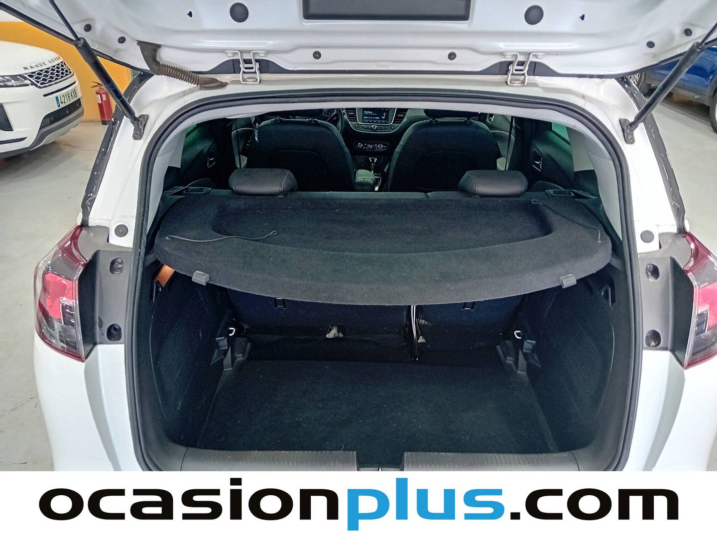 Foto Opel Crossland X Opel Crossland X 1.2 Innovation Auto (130 CV)